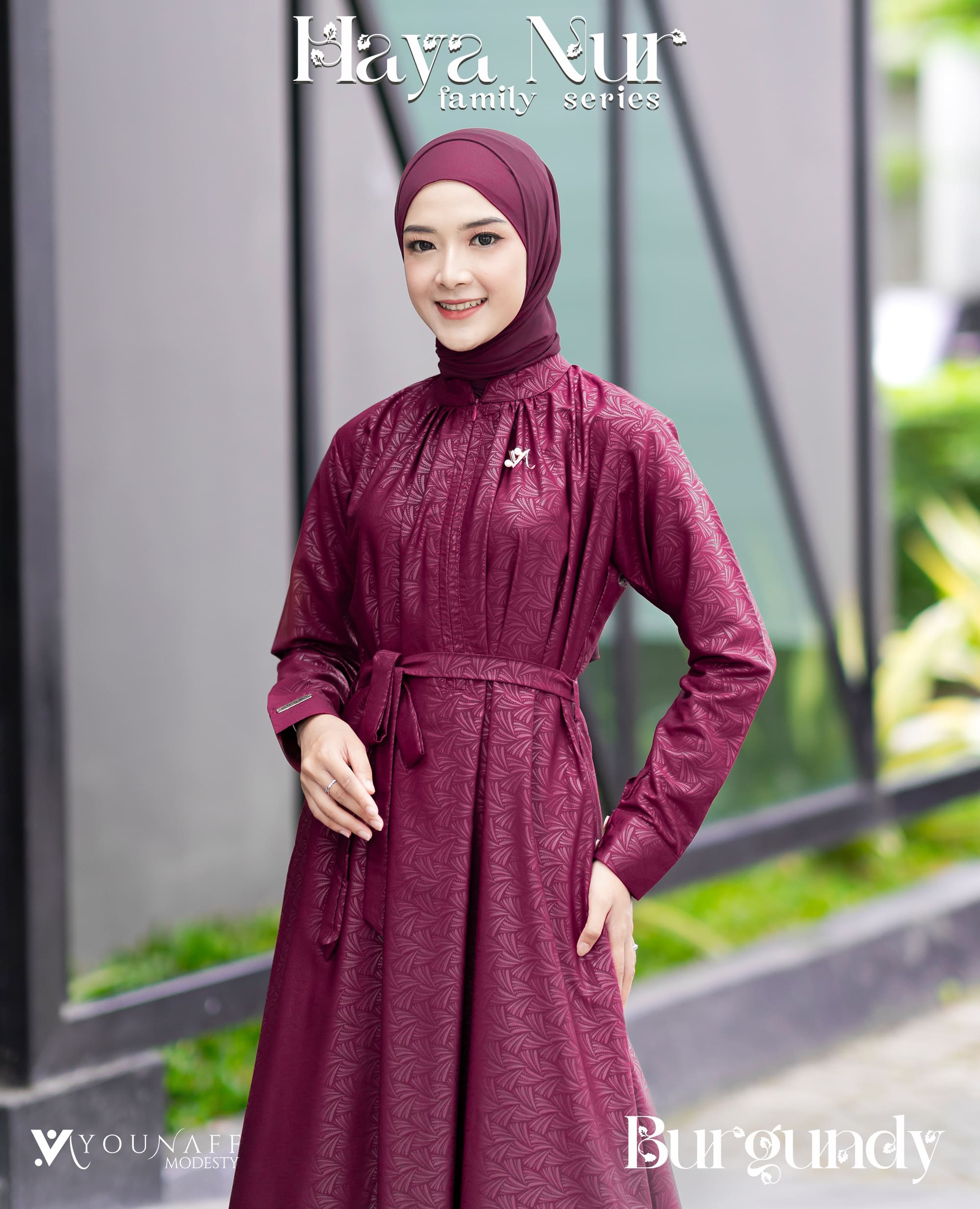 haya-nur-pashmina-burgundy-image-251-2.jpg